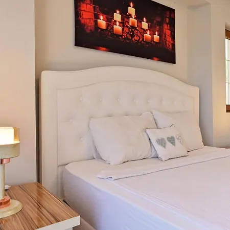 Kalamos Private For 10 People In Hisaroenue * أولدينيس